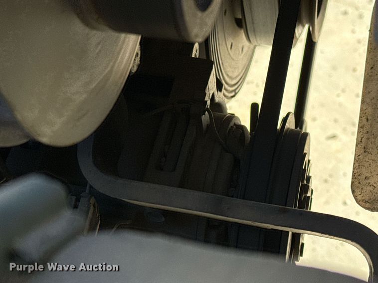 image for item DO2571 2009 Elgin Eagle street sweeper truck