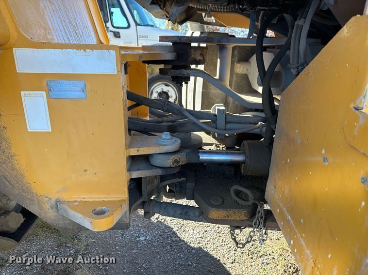 image for item DO7635 2000 John Deere 344H wheel loader