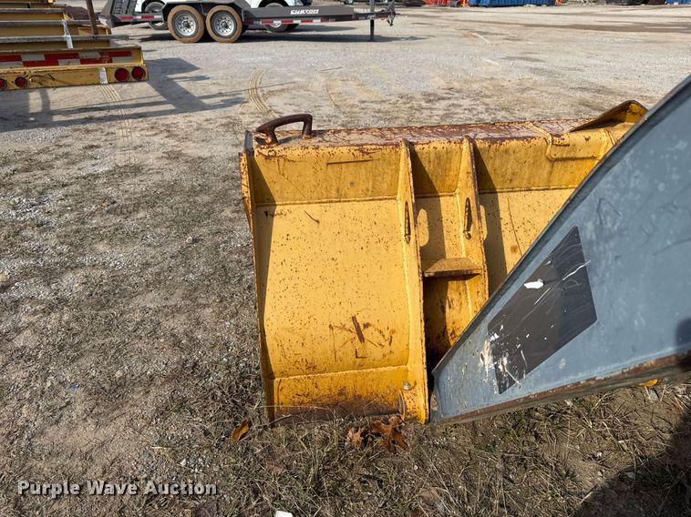 image for item DO7657 2014 John Deere 310K EP backhoe