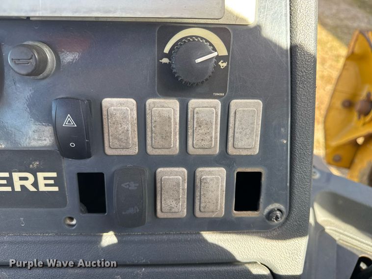 image for item DO7657 2014 John Deere 310K EP backhoe