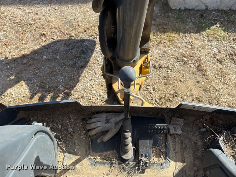 image for item DO7657 2014 John Deere 310K EP backhoe