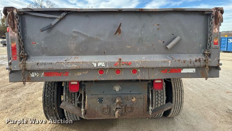 image for item DO7660 2007 Chevrolet C8500 dump truck