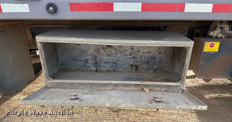 image for item DO7660 2007 Chevrolet C8500 dump truck