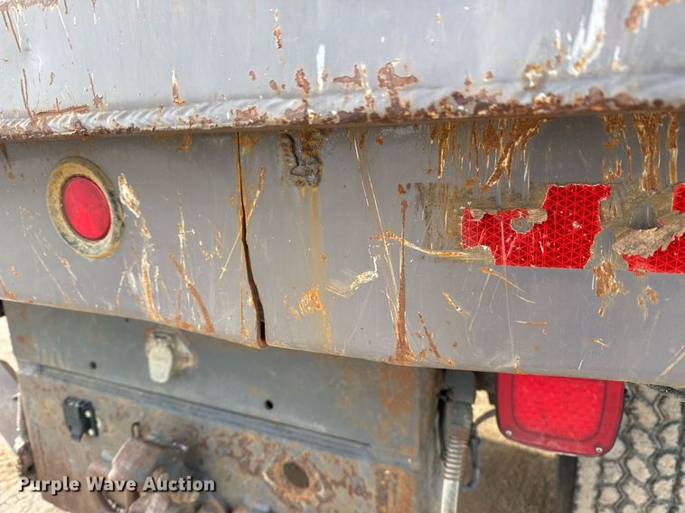 image for item DO7660 2007 Chevrolet C8500 dump truck