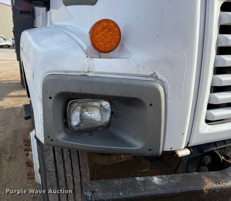 image for item DO7660 2007 Chevrolet C8500 dump truck