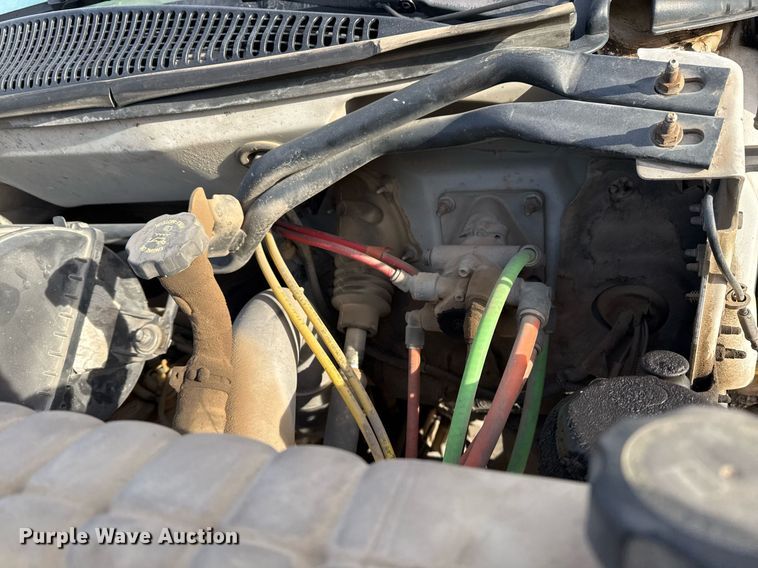 image for item DO7660 2007 Chevrolet C8500 dump truck