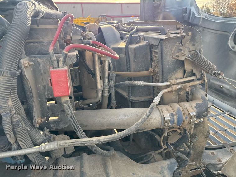 image for item DO7660 2007 Chevrolet C8500 dump truck