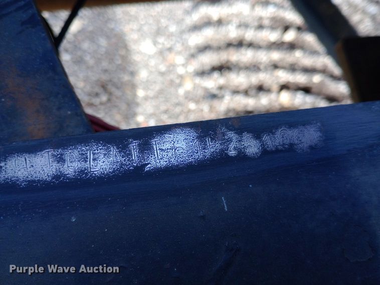 image for item DP1209 2001 International 2674 vacuum truck