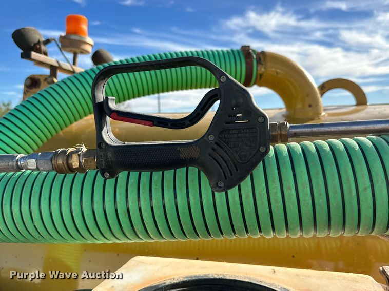 image for item DP5995 Vermeer LP855DT vacuum excavator