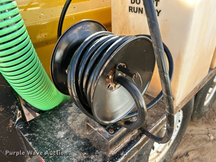 image for item DP5995 Vermeer LP855DT vacuum excavator