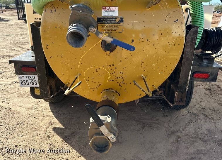 image for item DP5995 Vermeer LP855DT vacuum excavator