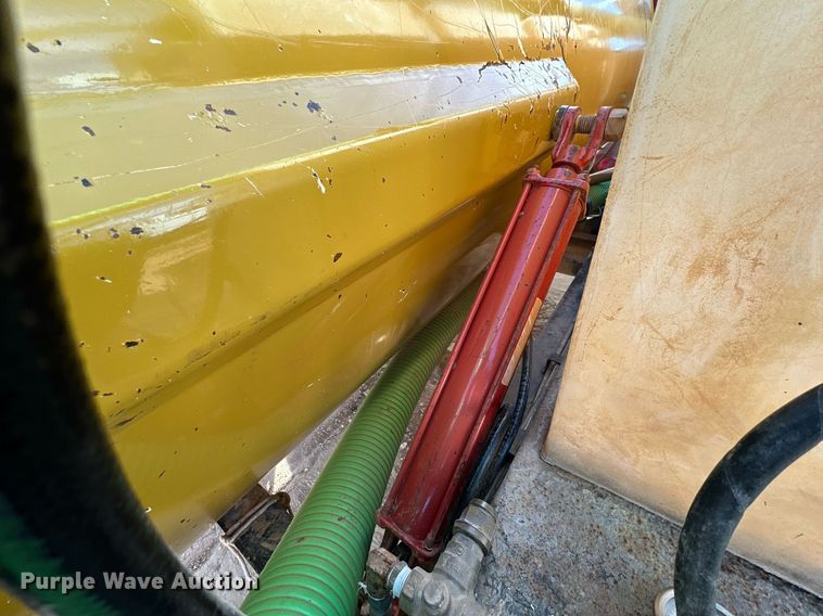 image for item DP5995 Vermeer LP855DT vacuum excavator