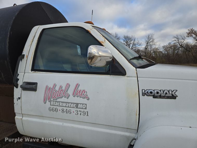 image for item DP6721 1991 Chevrolet  C7 tank truck