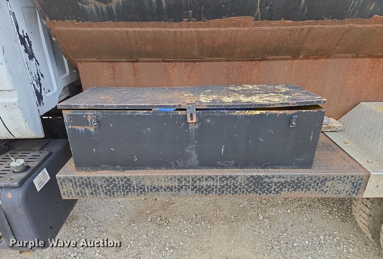 image for item DP6721 1991 Chevrolet  C7 tank truck