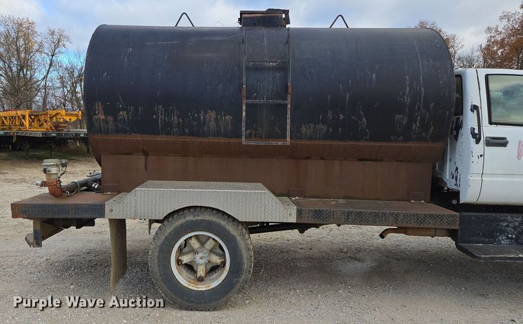 image for item DP6721 1991 Chevrolet  C7 tank truck