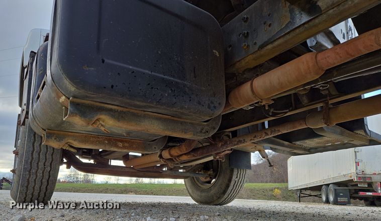 image for item DP6721 1991 Chevrolet  C7 tank truck