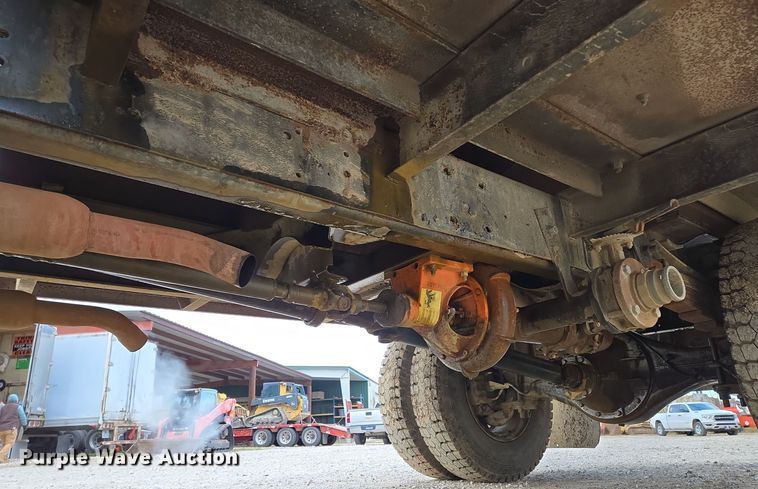 image for item DP6721 1991 Chevrolet  C7 tank truck