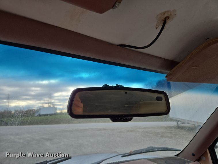 image for item DP6721 1991 Chevrolet  C7 tank truck