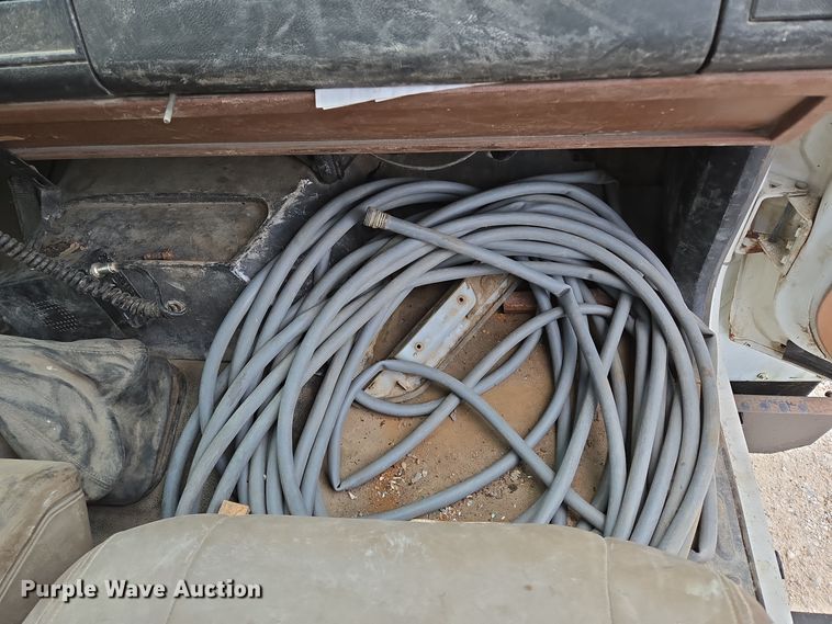 image for item DP6721 1991 Chevrolet  C7 tank truck