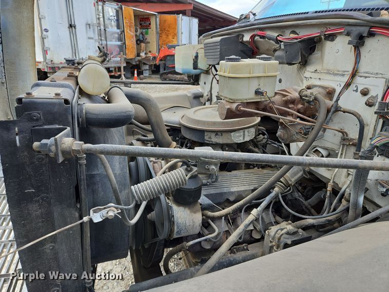 image for item DP6721 1991 Chevrolet  C7 tank truck