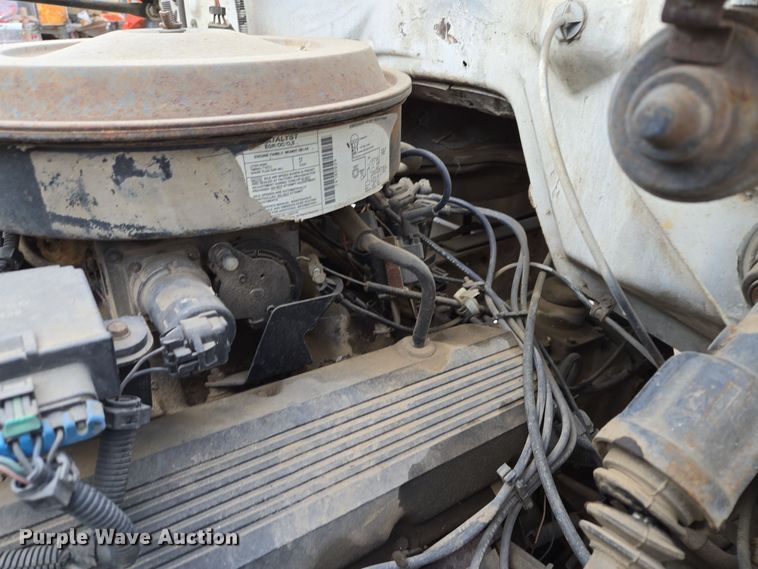 image for item DP6721 1991 Chevrolet  C7 tank truck