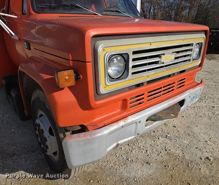 image for item DP6722 1987 Chevrolet  C7 fuel truck