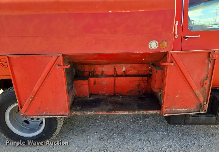 image for item DP6722 1987 Chevrolet  C7 fuel truck