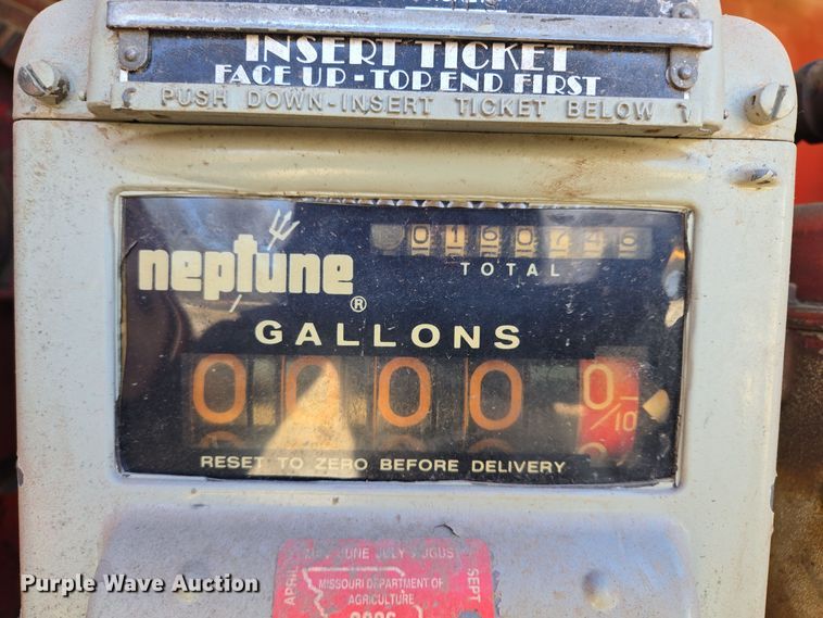 image for item DP6722 1987 Chevrolet  C7 fuel truck