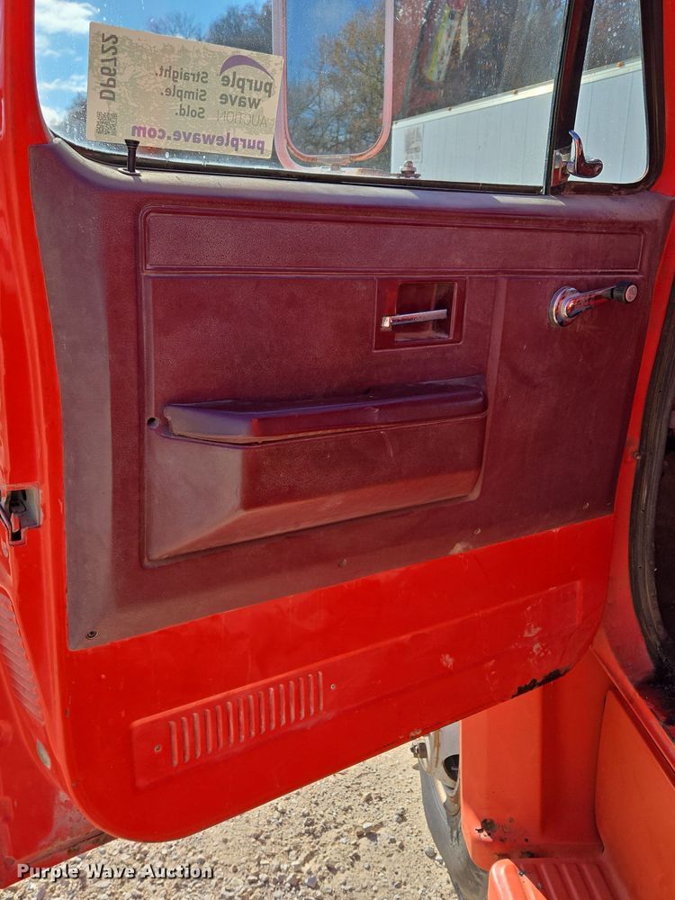 image for item DP6722 1987 Chevrolet  C7 fuel truck