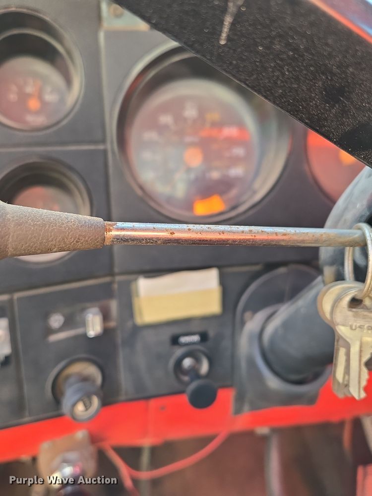 image for item DP6722 1987 Chevrolet  C7 fuel truck