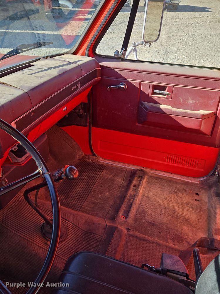 image for item DP6722 1987 Chevrolet  C7 fuel truck