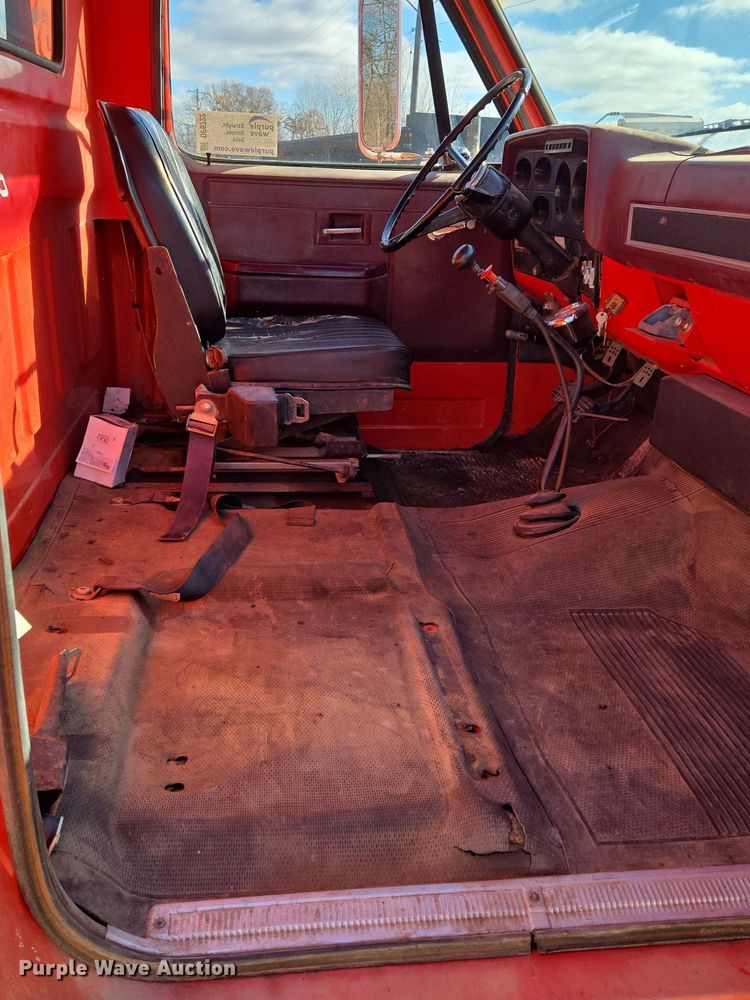 image for item DP6722 1987 Chevrolet  C7 fuel truck