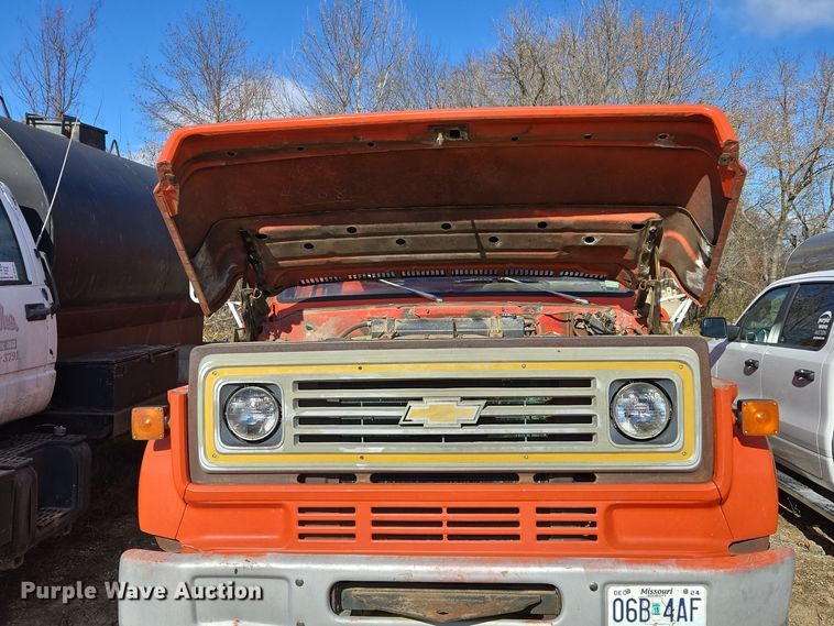 image for item DP6722 1987 Chevrolet  C7 fuel truck