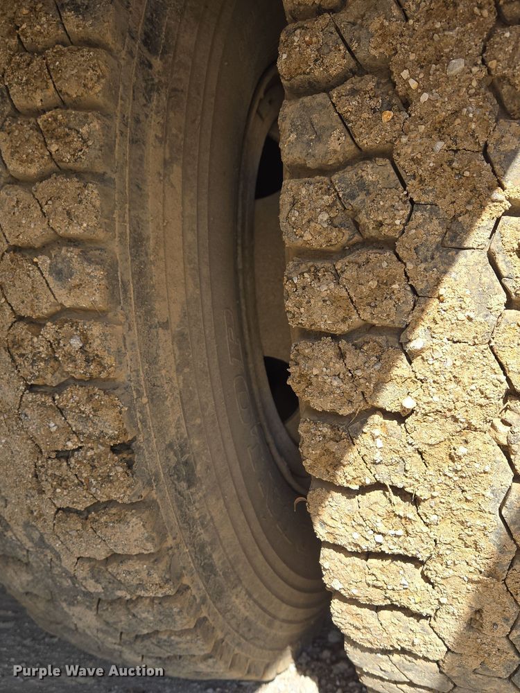 image for item DP6722 1987 Chevrolet  C7 fuel truck