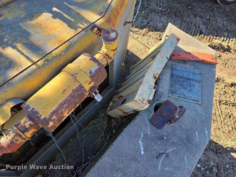 image for item DP6724 1970 Lorain  L36M crane