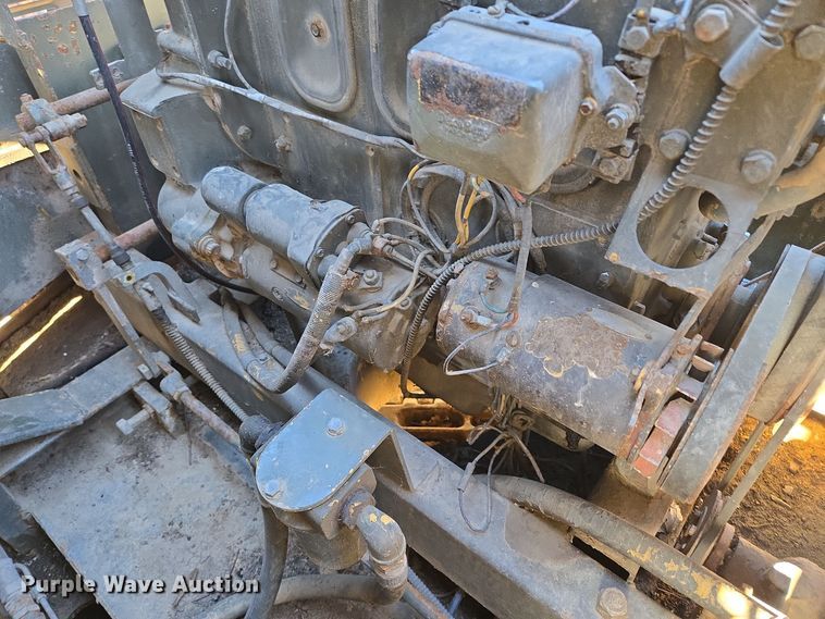 image for item DP6724 1970 Lorain  L36M crane