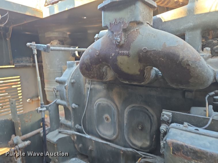 image for item DP6724 1970 Lorain  L36M crane