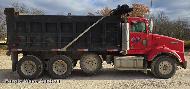 image for item DP6726 1999 Kenworth  T800 dump truck