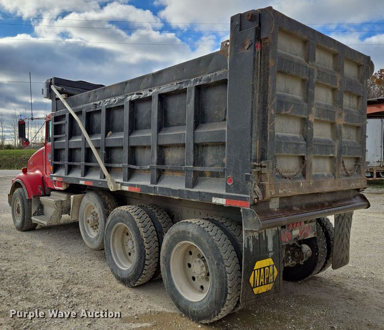 image for item DP6726 1999 Kenworth  T800 dump truck