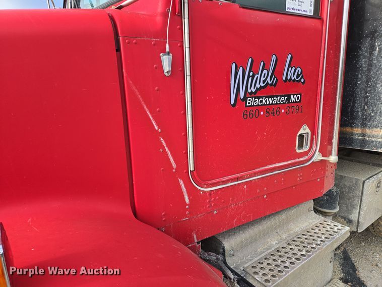 image for item DP6726 1999 Kenworth  T800 dump truck