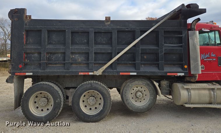 image for item DP6726 1999 Kenworth  T800 dump truck