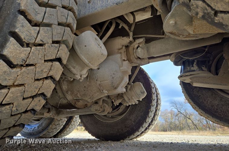 image for item DP6726 1999 Kenworth  T800 dump truck