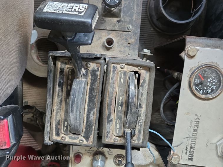 image for item DP6726 1999 Kenworth  T800 dump truck