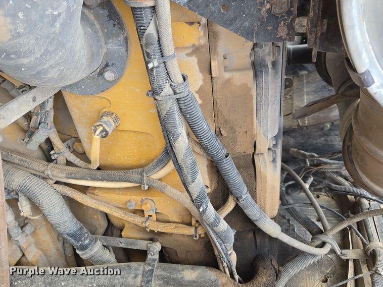 image for item DP6726 1999 Kenworth  T800 dump truck