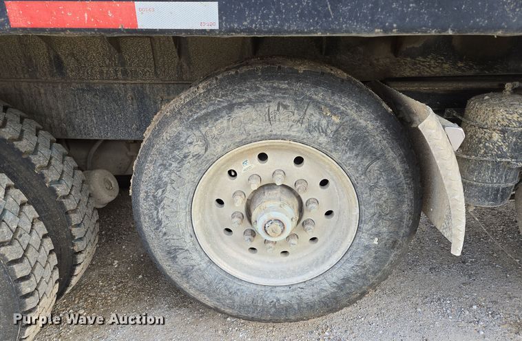 image for item DP6726 1999 Kenworth  T800 dump truck