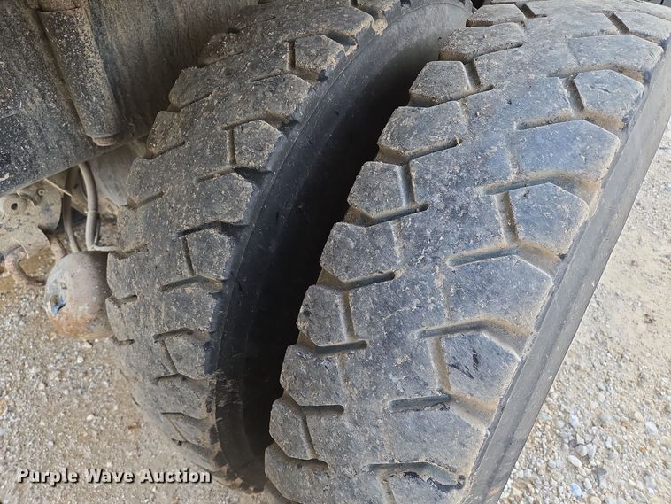 image for item DP6726 1999 Kenworth  T800 dump truck