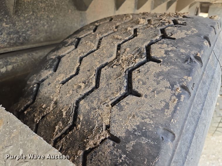 image for item DP6726 1999 Kenworth  T800 dump truck