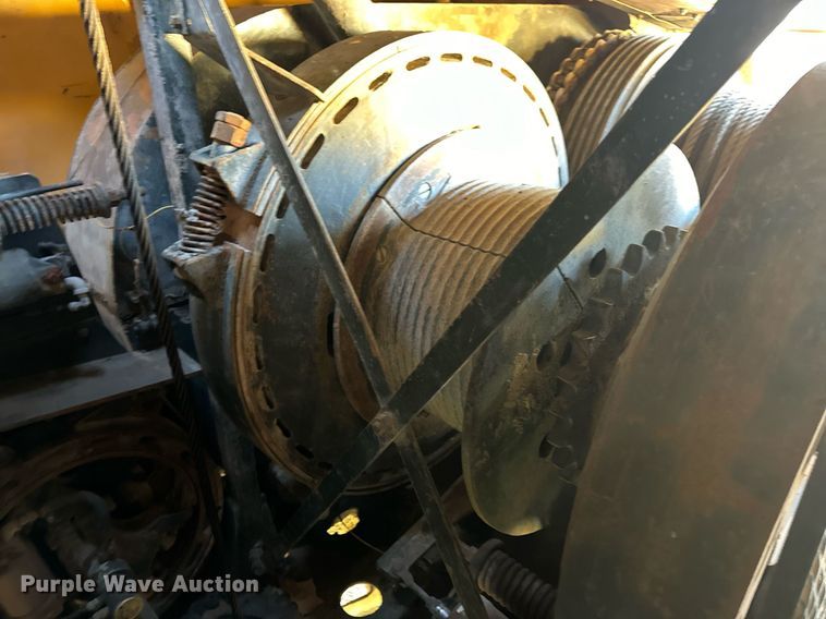 image for item DP6729 1970 Bucyrus-Erie 30-B crane