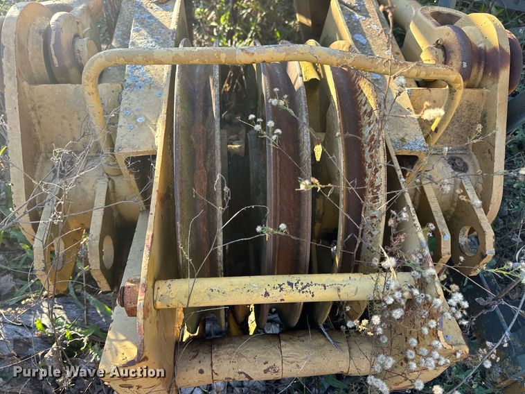 image for item DP6729 1970 Bucyrus-Erie 30-B crane