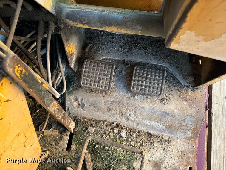 image for item DP6729 1970 Bucyrus-Erie 30-B crane